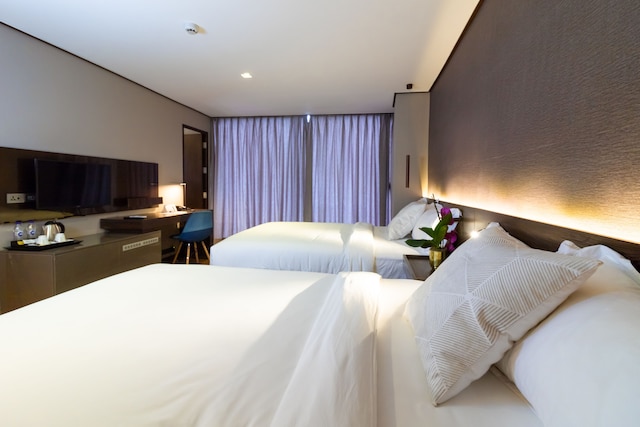 ラマダ アンコール マカティ