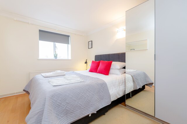 ホーランド パーク ハイツ バイ ベーストゥゴー