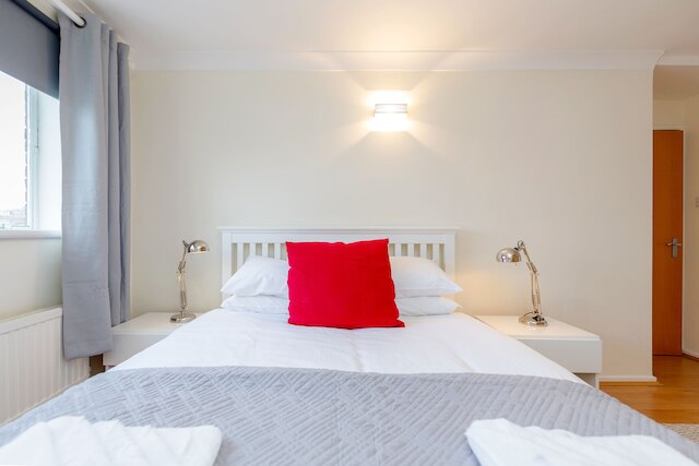 ホーランド パーク ハイツ バイ ベーストゥゴー