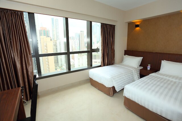 ウィー ホテル (伯惠酒店)