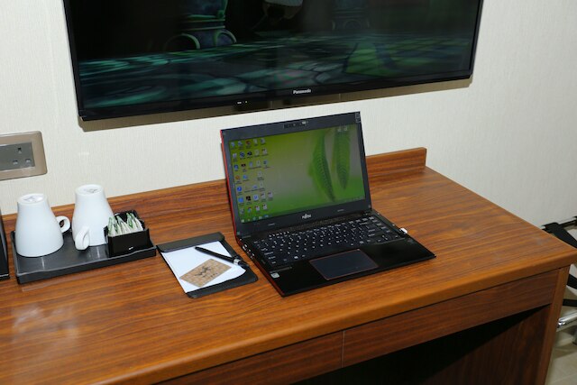 ウィー ホテル (伯惠酒店)