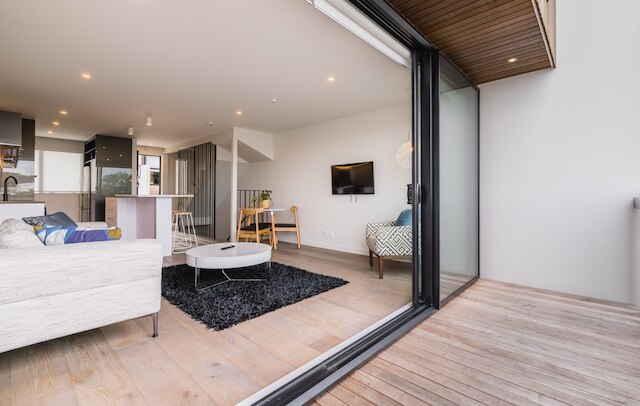 スペーシャス 3 ベッドルーム、専用バスルーム付き