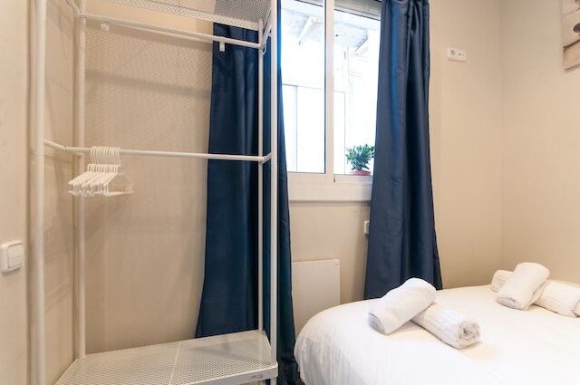 ラブリー アンド セントラル 4 ベッドルーム アパートメント