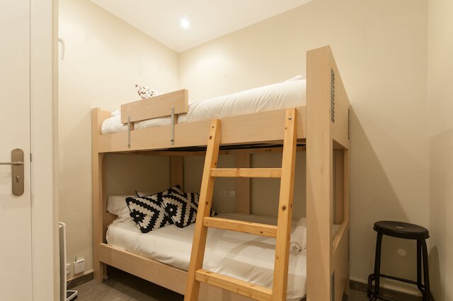 ラブリー アンド セントラル 4 ベッドルーム アパートメント