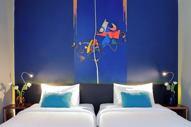 ミースタイル ガレージ ホテル