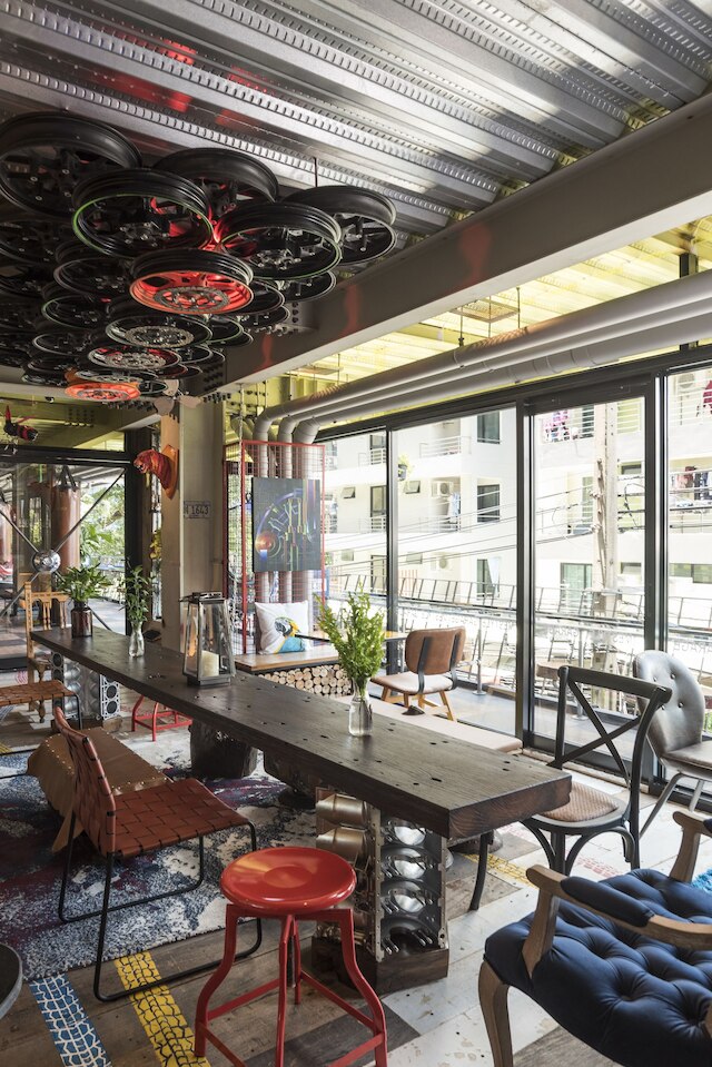 ミースタイル ガレージ ホテル