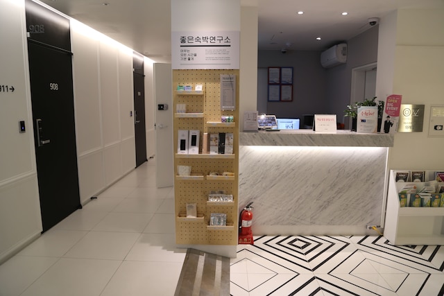 ホテル ヤジャ ウィリー