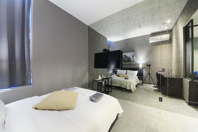 ホテル ヤジャ ウィリー