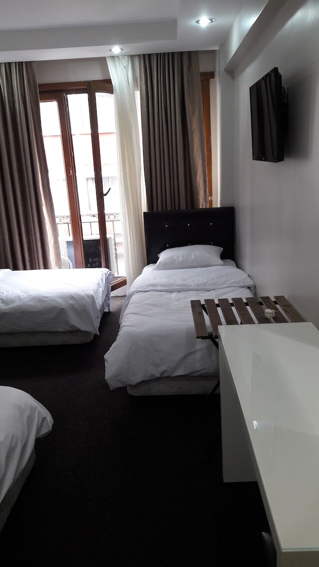 イスタンブール グランド アパーツ