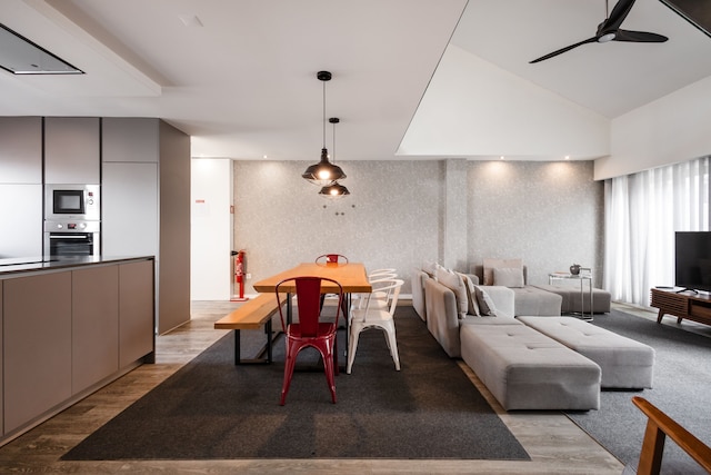 ヨーロポ - セントラル