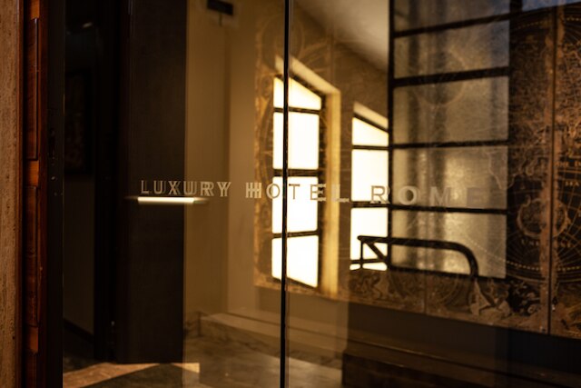 トリヴィオ ホテル