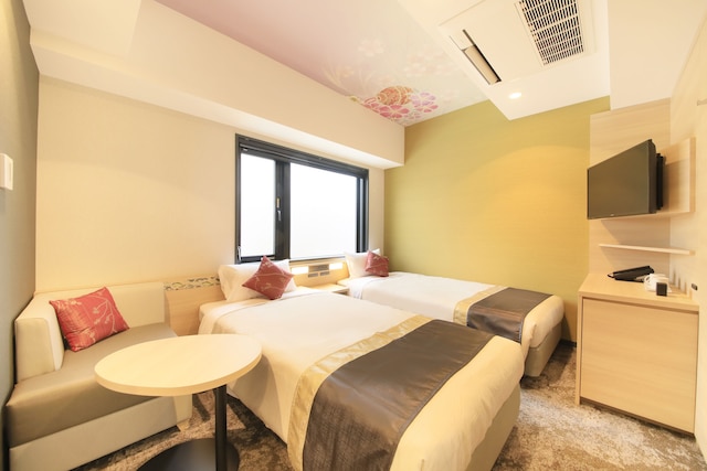 ザ エディスターホテル京都二条 Comic & Books