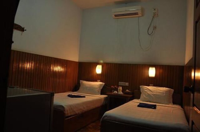 シュエ ナディ ゲスト ハウス