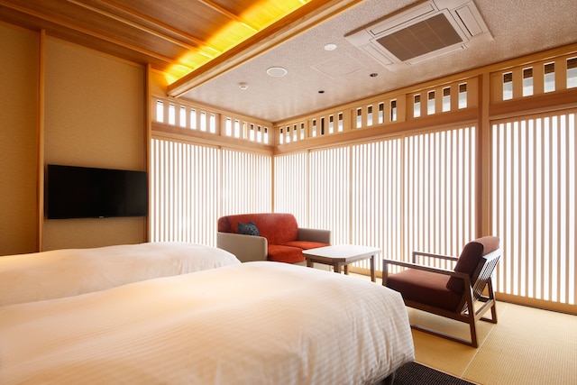 湊小宿 海の薫と AWAJISHIMA