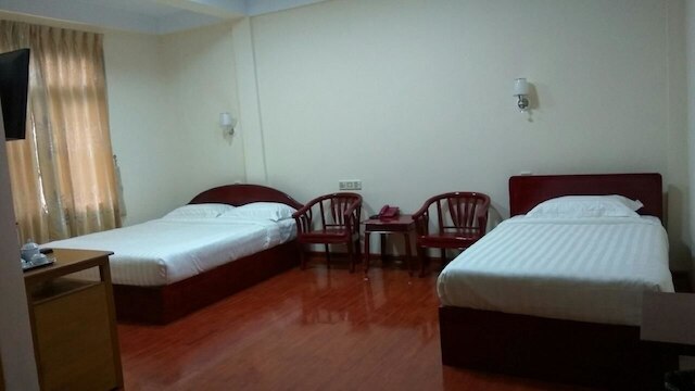 シュエ ヨネ ミン ホテル