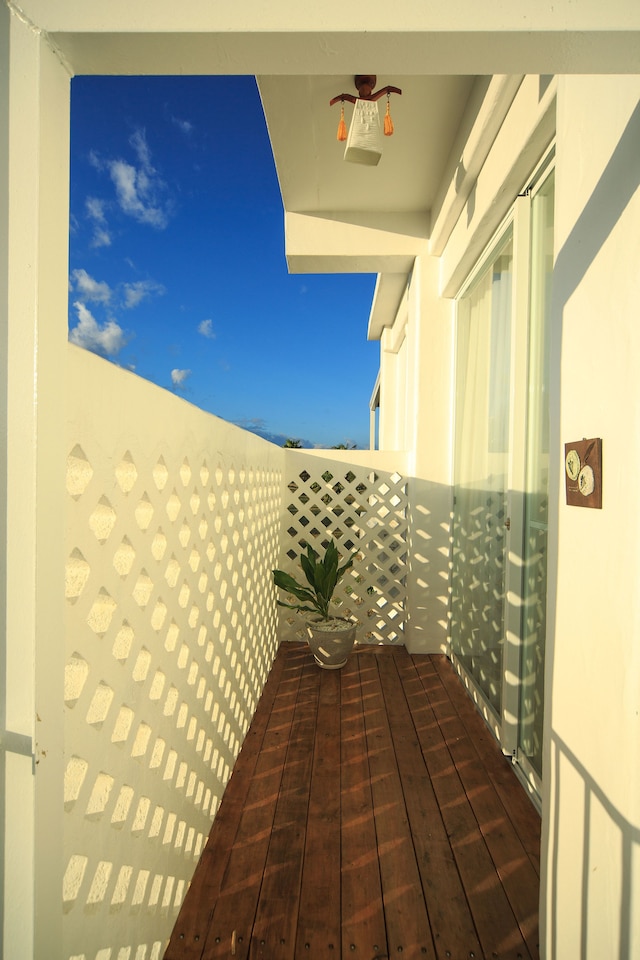 ワイルド アイランド B&B (墾丁天際線民宿)