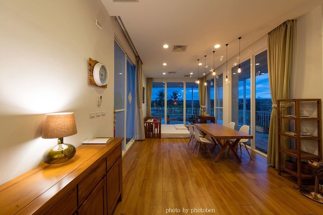 ワイルド アイランド B&B (墾丁天際線民宿)