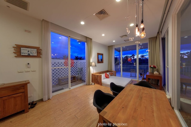 ワイルド アイランド B&B (墾丁天際線民宿)