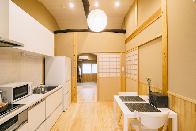 美盧西院西今田町邸