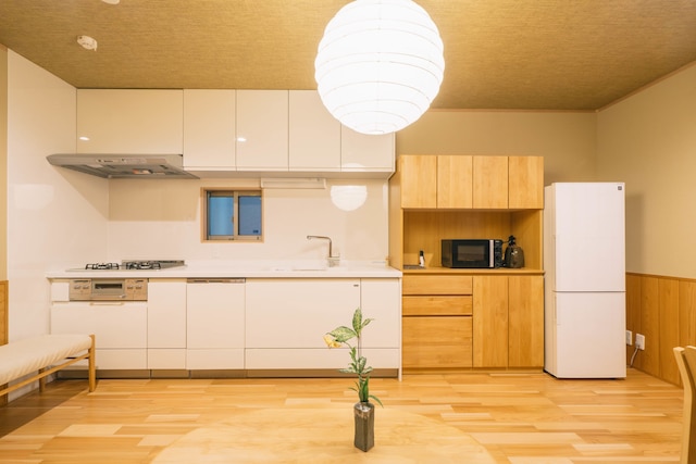 美盧三条西院邸