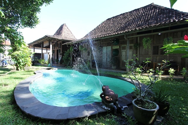 オマー リラ バイ ザ グランド ジャワ