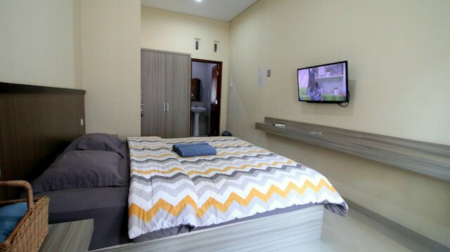 デジャバ ホームステイ ババルサリ、ザ グランド ジャバ