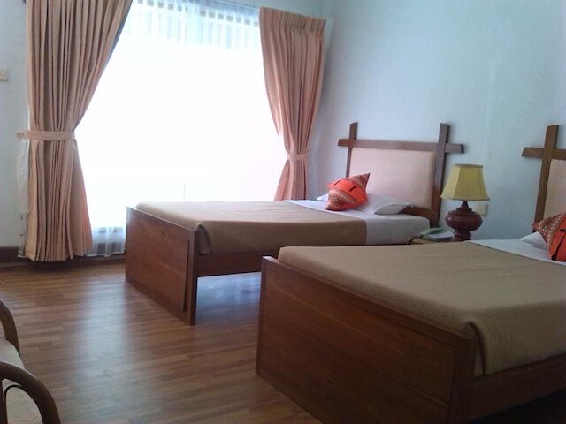 ローキャナット ホテル