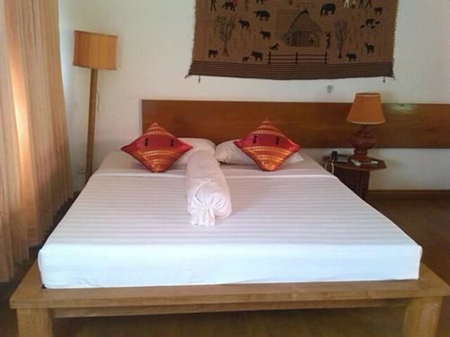 ローキャナット ホテル