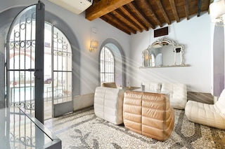 ヴィラ アルガエス