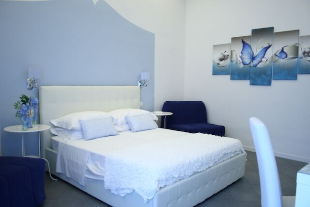 ソット レ ステッレ アイ デクマニ