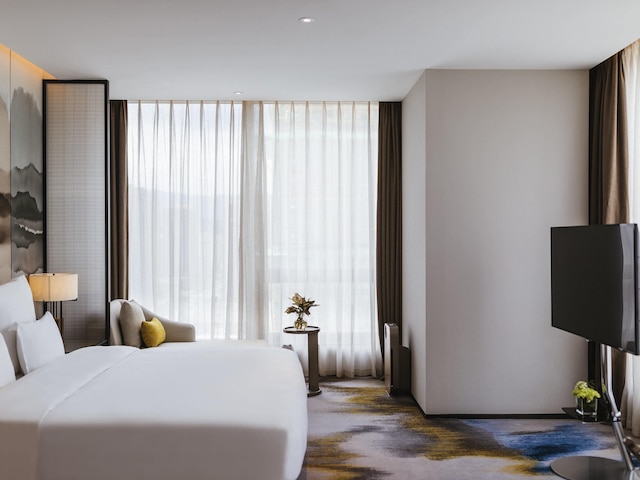 プルマン福州タホ (福州泰和铂尔曼酒店)