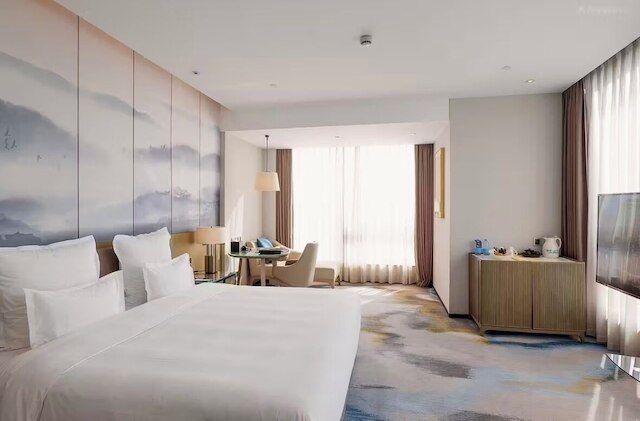 プルマン福州タホ (福州泰和铂尔曼酒店)