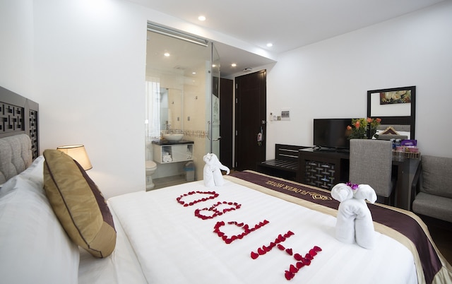 フラワー ホテル