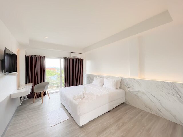 ザ ルーム ホテル