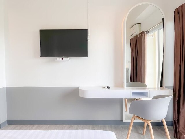 ザ ルーム ホテル