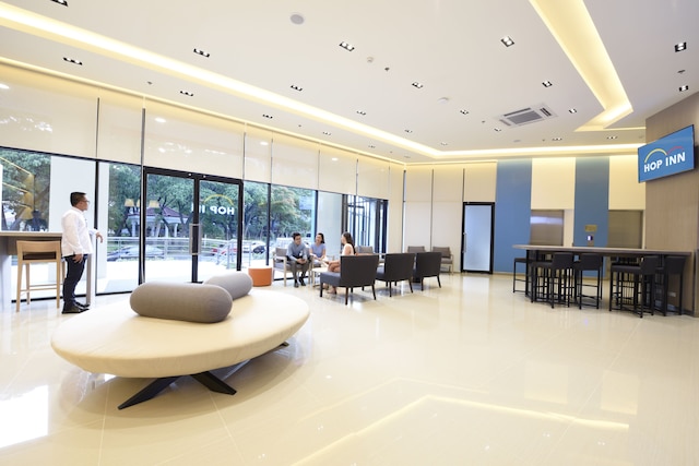 ホップ イン ホテル アラバン マニラ