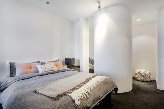 ザナドゥ アパートメンツ