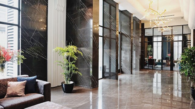 グッドリッチスイーツ, ジャカルタ