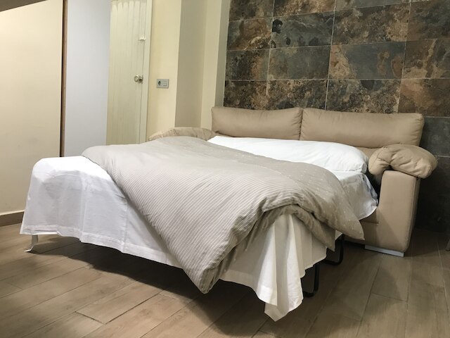 レンタルセヴィャ アパルタメント デ ルホ エン ラ ヒラルダ