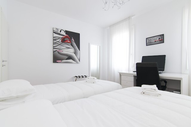 ベッラ ヴィータ チャーミング ハウス