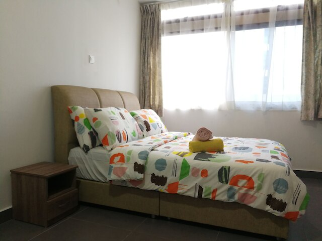 パビリオン ファレンハイト 88 - AJ ホーム