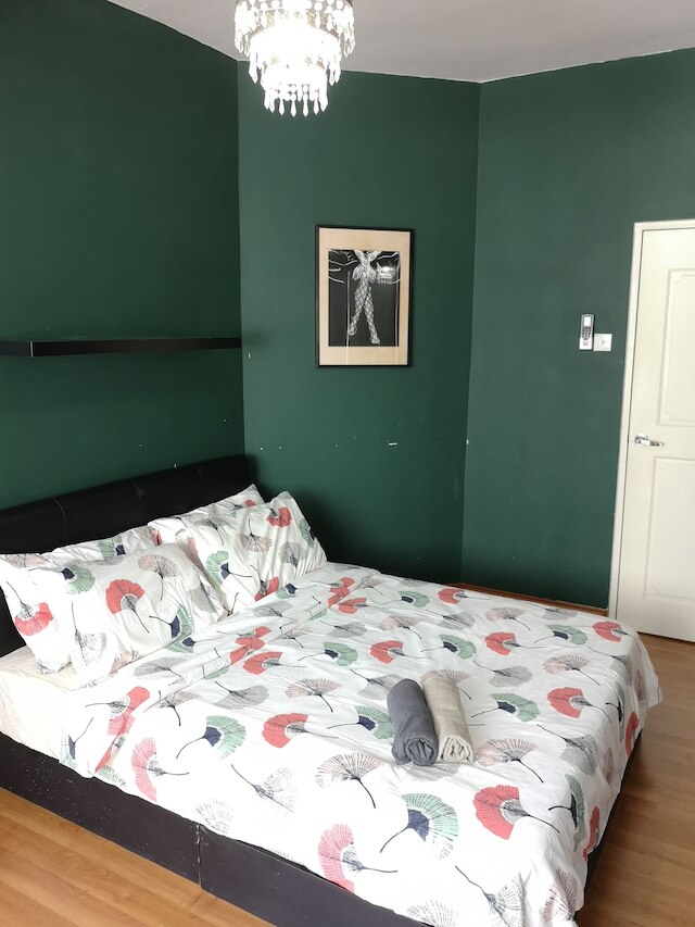 パビリオン ファレンハイト 88 - AJ ホーム