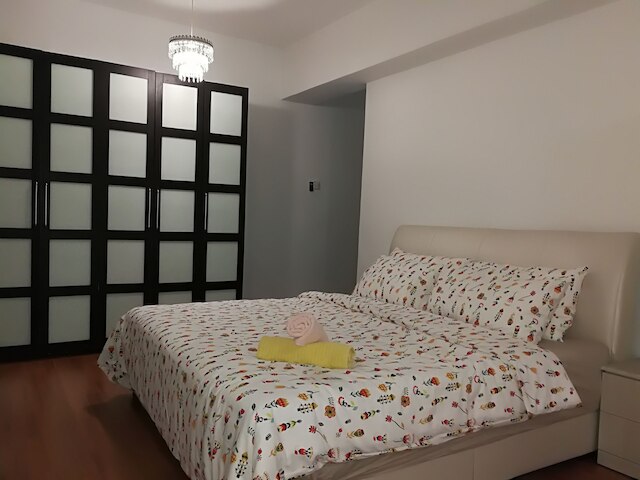 パビリオン ファレンハイト 88 - AJ ホーム