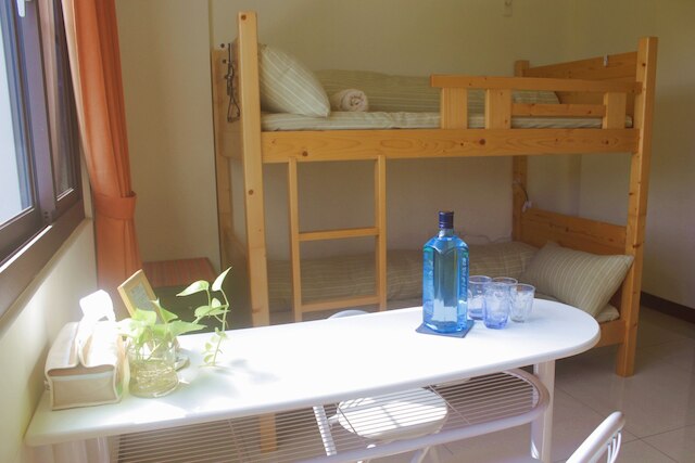 タイオワン ワン ピース アンピン ハウス (台悠丸‧作夥憩海邊)