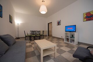 グエルファアパートメント