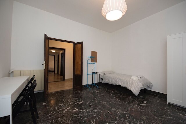 グエルファアパートメント