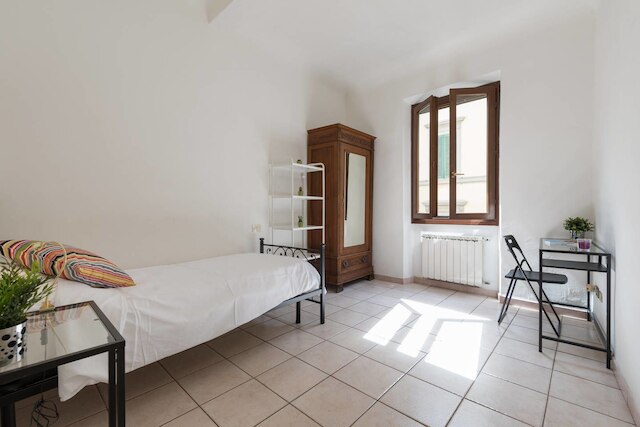 ナショナルレフト