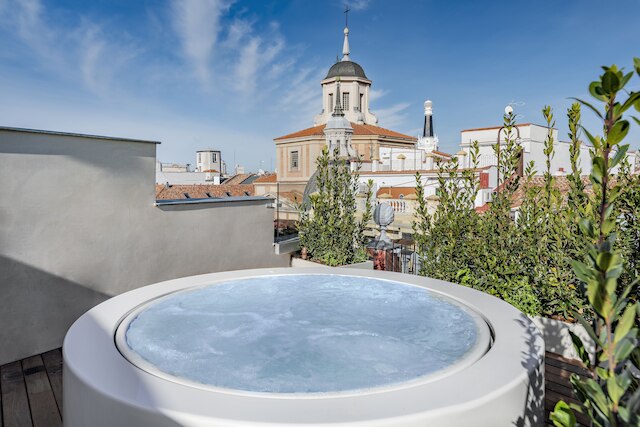 クールルームズ パラシオ デ アトーチャ