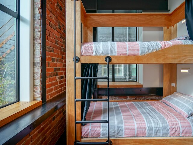 ザ マリオン ホステル