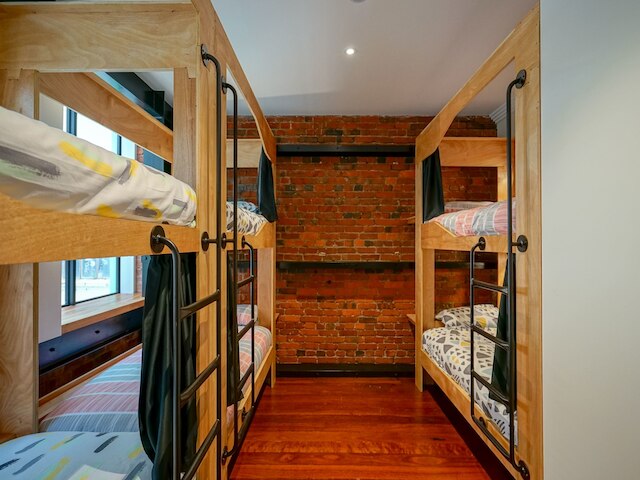 ザ マリオン ホステル